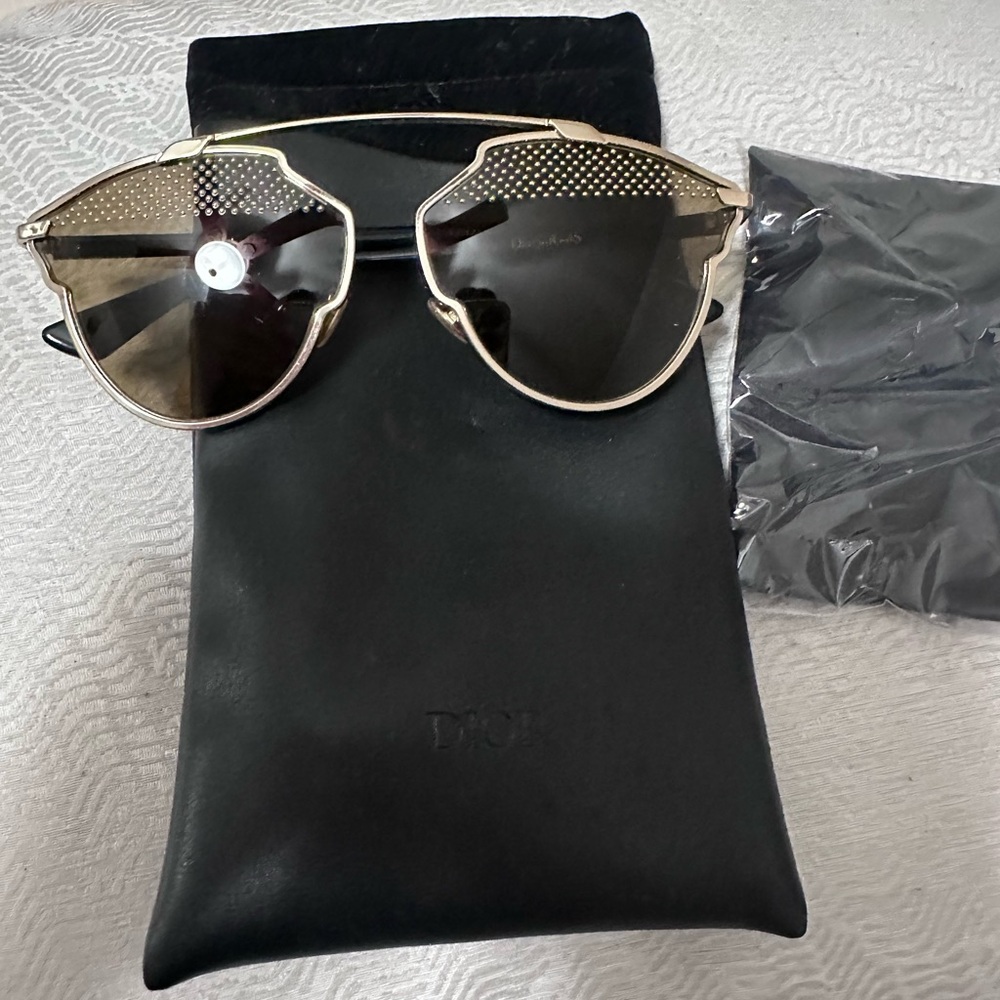 Dior Women's Sunglasses with Gold Frame and Black Lenses